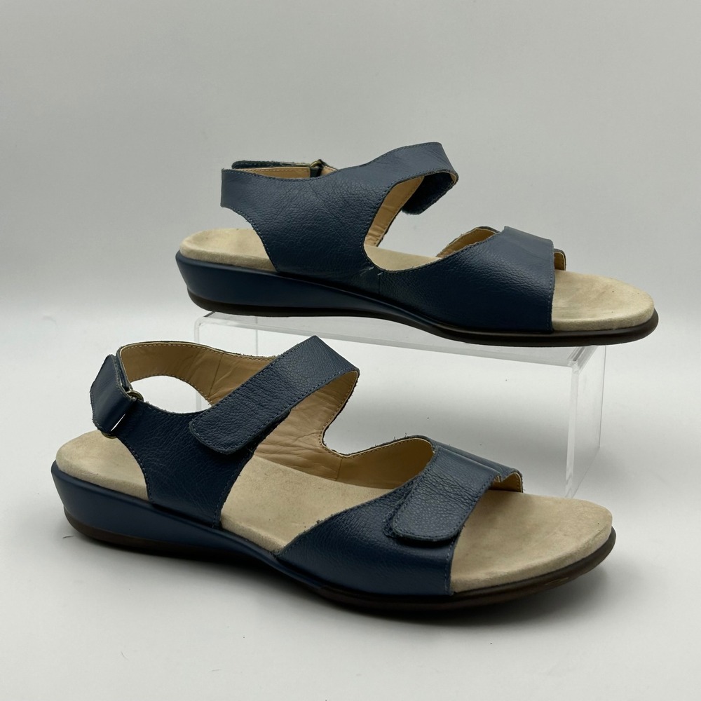 Easy Spirit Sandals Women 9.5 Navy Blue Leather Wedge Adjustable Comfort Coastal